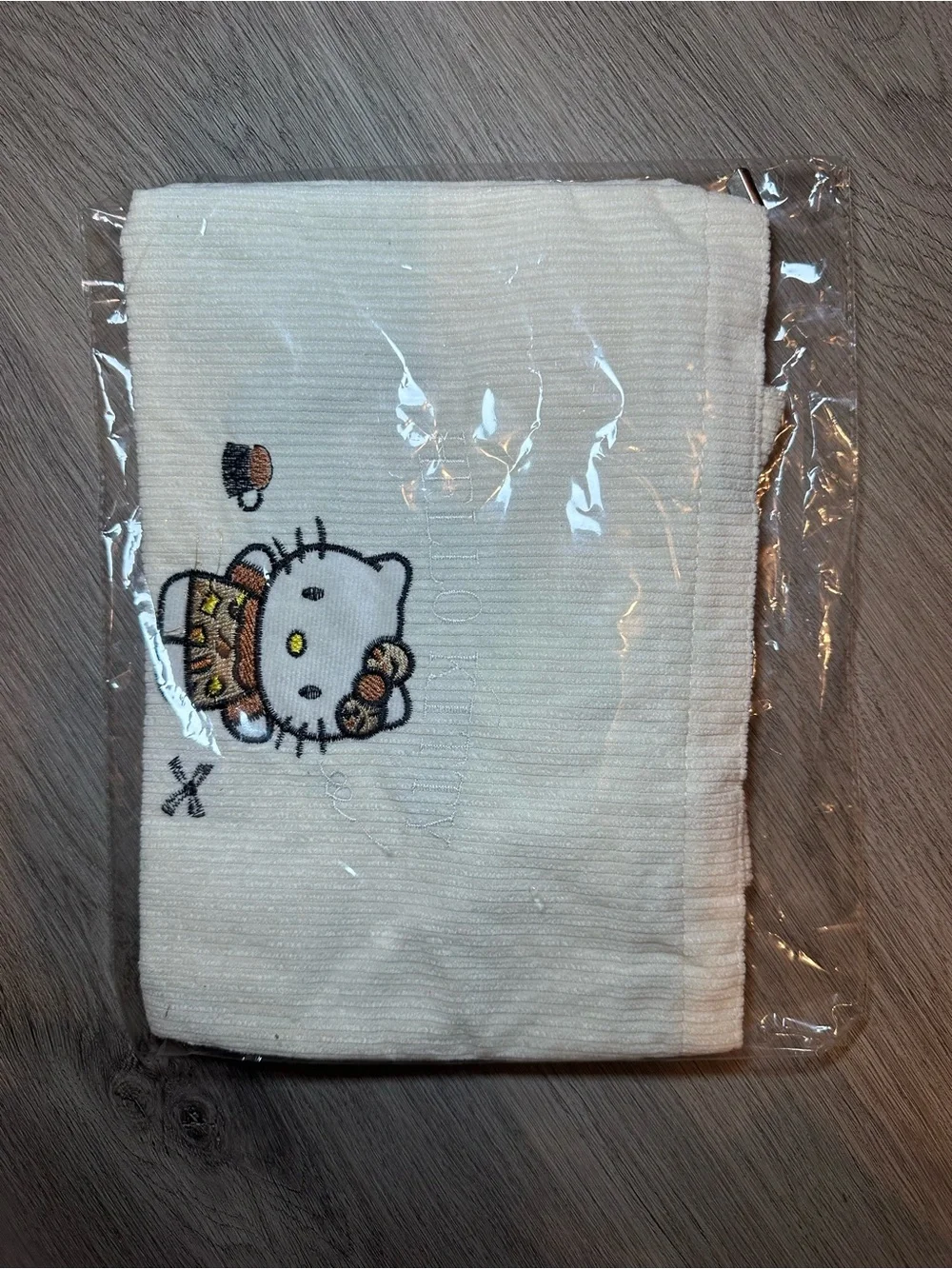HELLO KITTY Corduroy Cream White Leopard Kitty Tote Bag - Picture 8 of 8